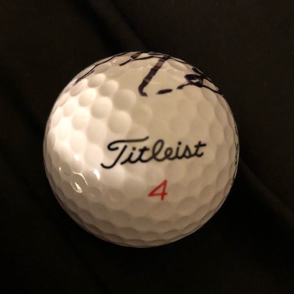 Rickie Fowler Signed 122nd US open golf ball - the country’s club - Picture 3 of 8